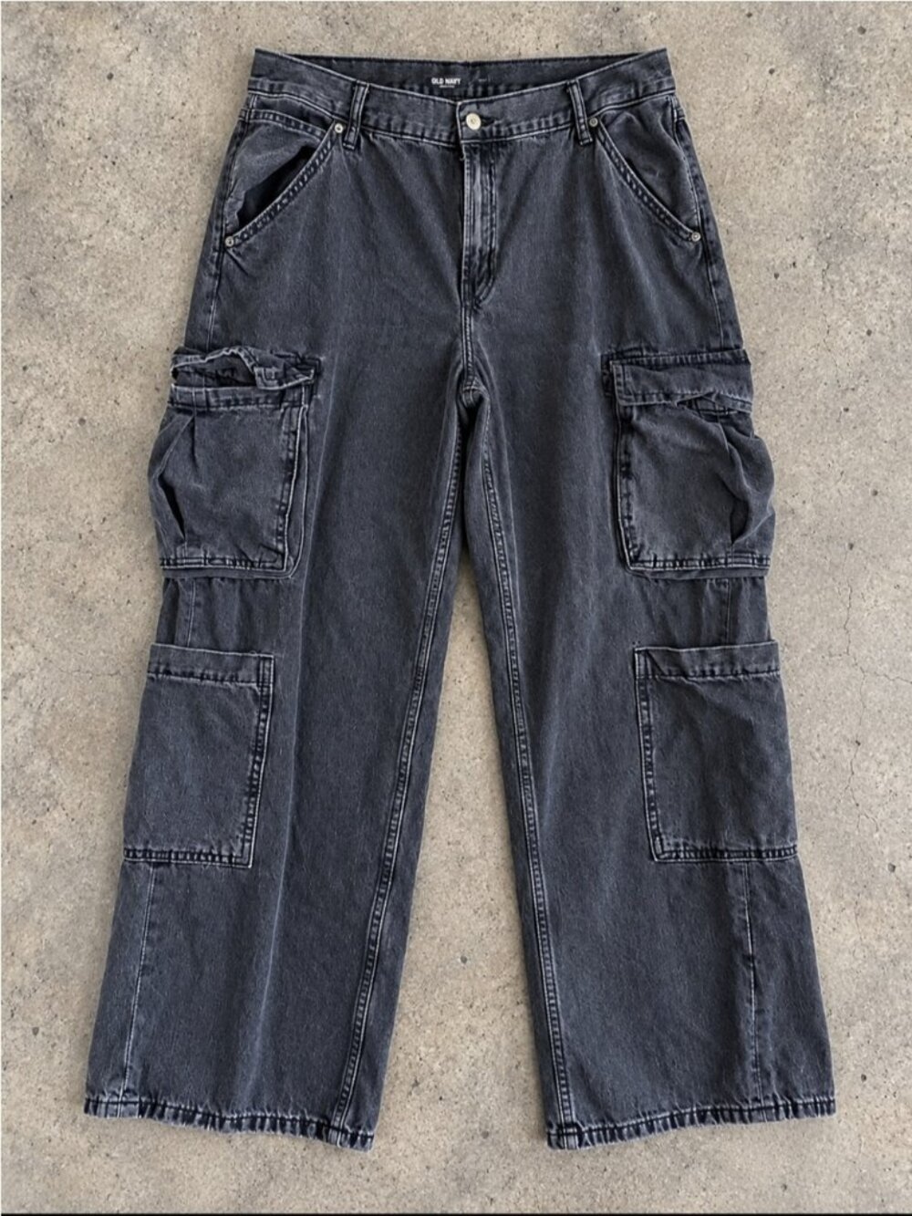 Old Navy Mid-Rise Baggy Wide Leg Cargo Jeans Woman 16 Black Wash Streetwear
